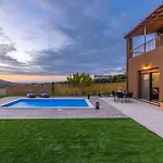 Iliovasilema Luxury Apartment